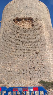 Imatge Els treballs de reposició de la Torre de ses Portes s’inicien a...