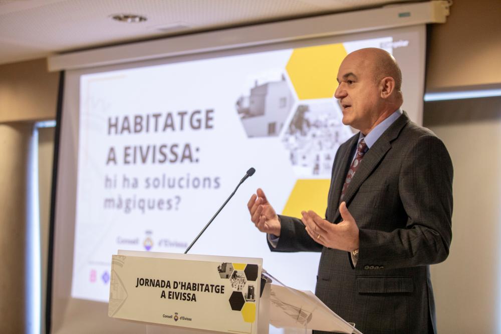 Imagen Vicent Marí defensa prioritzar l’habitatge per a qui ja viu a Eivissa i ordenar el creixement amb planificació i dades