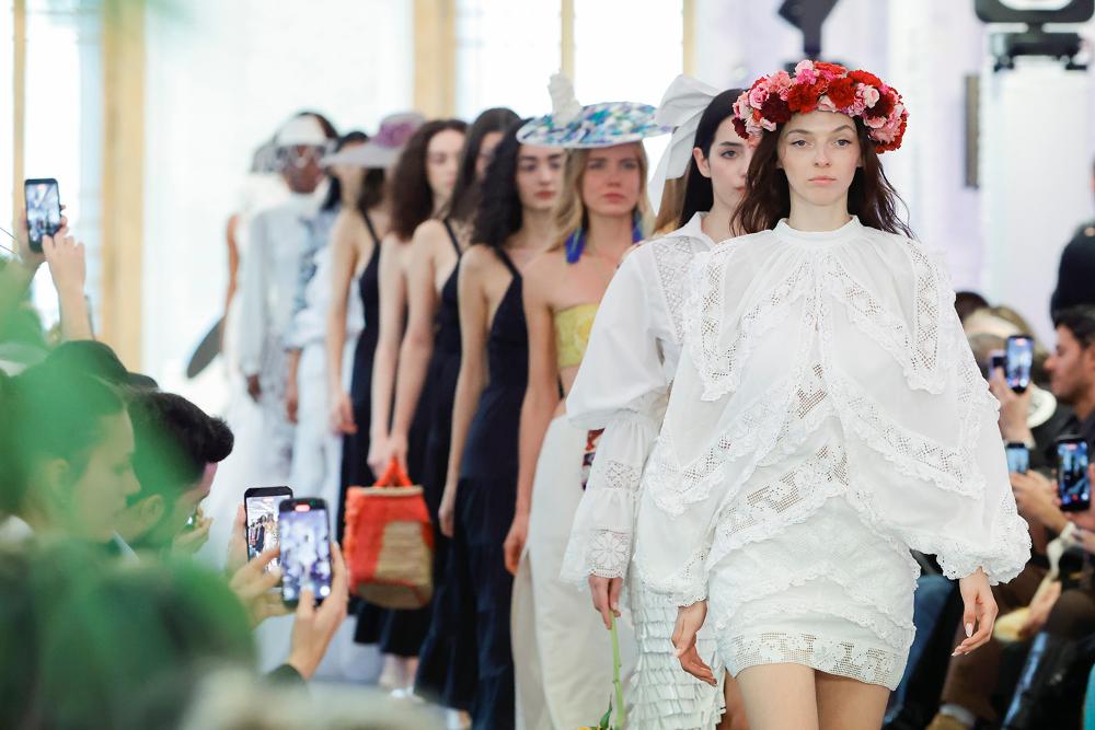 Imagen El segell de moda Adlib Ibiza s’adhereix a ACME (Associació de Creadors de Moda d’Espanya)