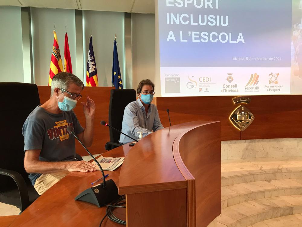 Imagen Deu centres escolars participen en la primera jornada d’Esport Inclusiu a l'Escola que es celebra a Eivissa