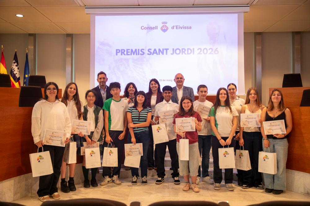 Imagen El Consell d’Eivissa premia la creativitat literària dels alumnes d’ESO i Batxillerat amb els Premis Sant Jordi 2026
