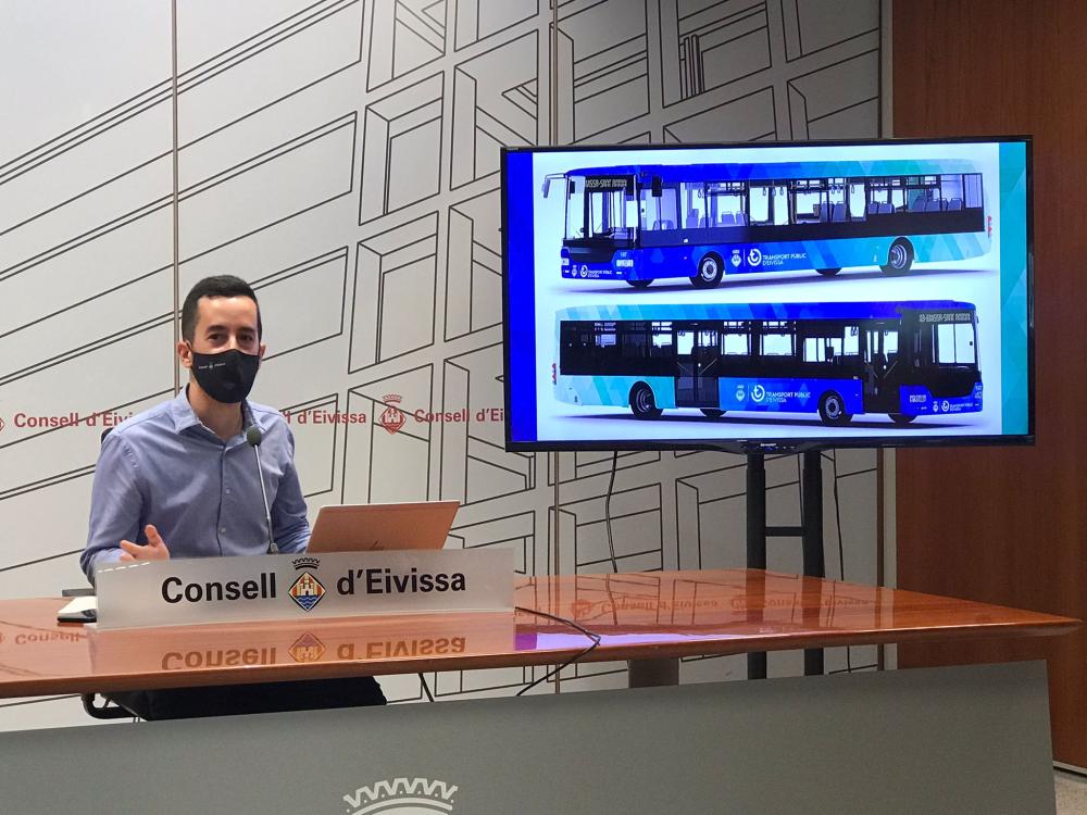 Imagen El servei públic d’autobús d’Eivissa comptarà amb més expedicions, millorarà les connexions i tindrà vehicles més sostenibles