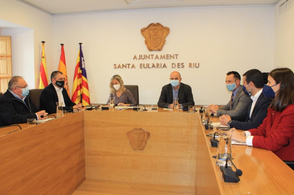 Imagen El Consell d'Alcaldes aprueba ampliar el suelo industrial de la isla de Eivissa en 84 hectáreas
