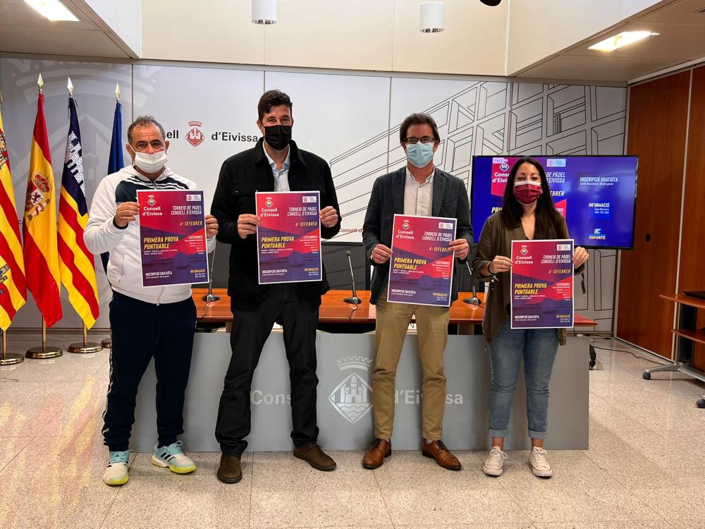 Imagen Abiertas las inscripciones para el X Torneo de Pádel del Consell d'Eivissa
