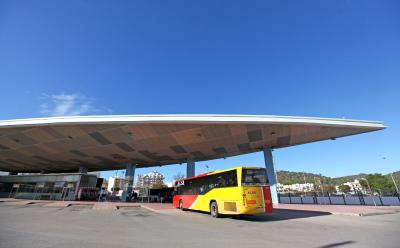 Imatge Un autobús llançadora gratuït unirà Sant Antoni amb Sa Pedrera per...
