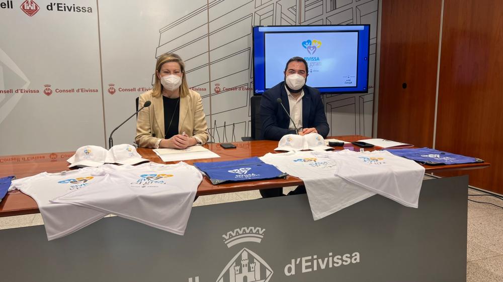Imagen 1.500 majors d’Eivissa gaudiran enguany d'alguna de les activitats del programa ‘Eivissa en Gran’