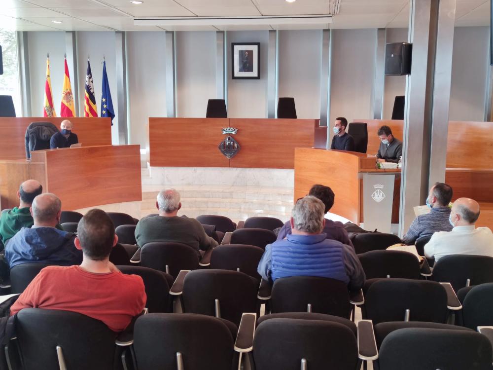 Imagen El Departamento de Transportes ultima los detalles para el control de los taxímetros