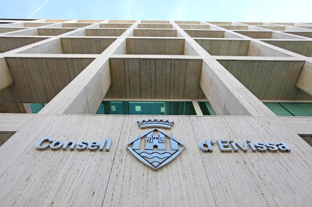 Imagen El Consell ha presentat al·legacions a la proposta del decret de transport marítim del Govern balear per evitar perjudicis a les empreses d’excursions marítimes d’Eivissa