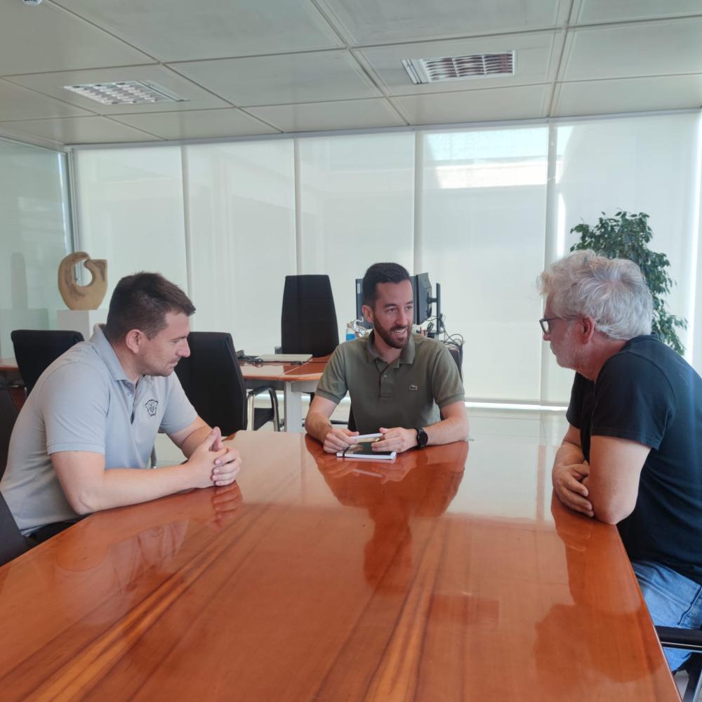 Imagen El Consell Executiu aprueba que los taxímetros no computen si se superan los 110km/h y la actualización de las tarifas