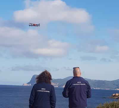 Imagen El servei de pesca del Consell d’Eivissa incorpora un dron per vigilar...