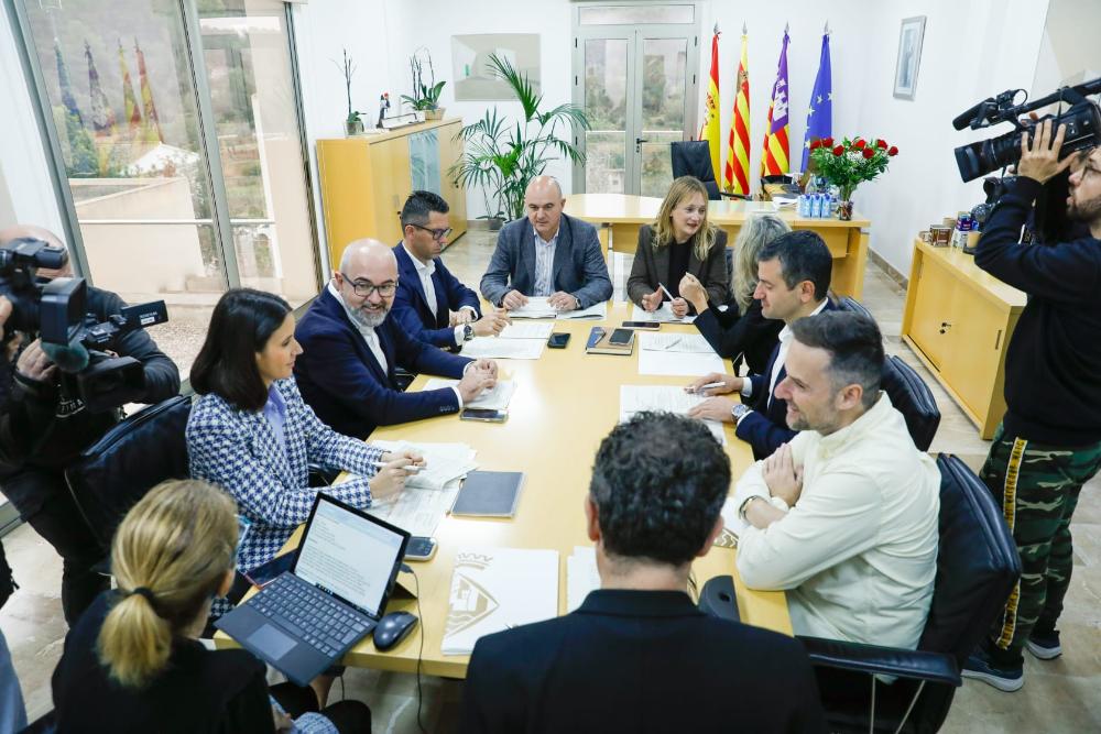 Imagen El Consell d’Eivissa repartirà enguany 14,42 milions d’euros per a inversions als ajuntaments en concepte de Cooperació Municipal