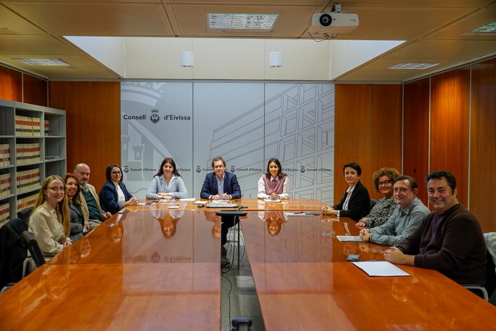 Imagen Helen Watson a títol pòstum, Foto Estudio Raymar, la Cooperativa Agroeivissa i Trasmapi rebran el Premi al Mèrit Ciutadà 2024 del Consell d'Eivissa