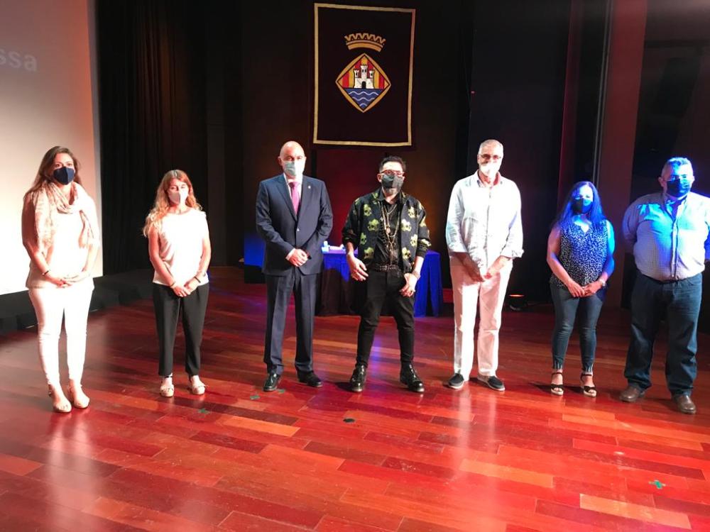 Imagen El Consell lliura la Medalla d’Or al dissenyador Tony Bonet i els Premis al Mèrit Ciutadà a Voluntaris d’Eivissa, DISCARED, Nito Verdera i a Maria Ramon