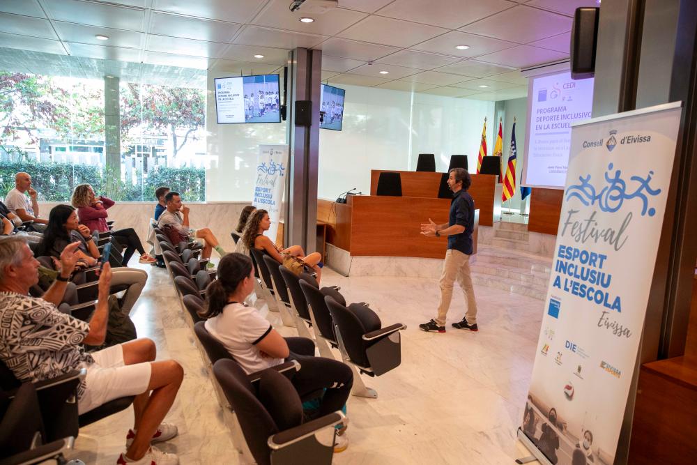 Imagen El Consell d’Eivissa organitza una sessió formativa per al professorat d’Educació Física participant a la IV Edició del Programa Esport Inclusiu