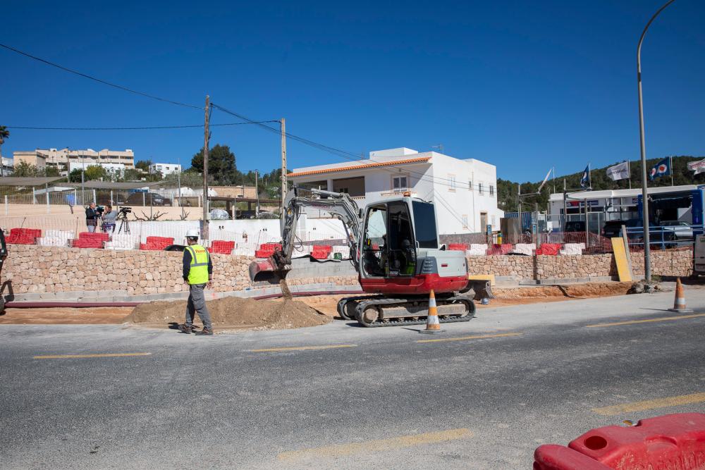 Imagen Les obres de la rotonda de Sant Josep entren en la seua fase final