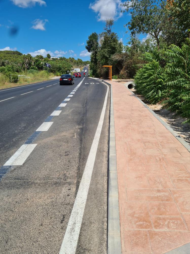 Imagen El Consell d’Eivissa inicia la rescissió del contracte de neteja, esbrossada i manteniment de marges i jardins de les carreteres pels incompliments de l’adjudicatari