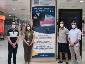 Imagen El Consell renueva la cartelería con información del transporte público del aeropuerto de Eivissa