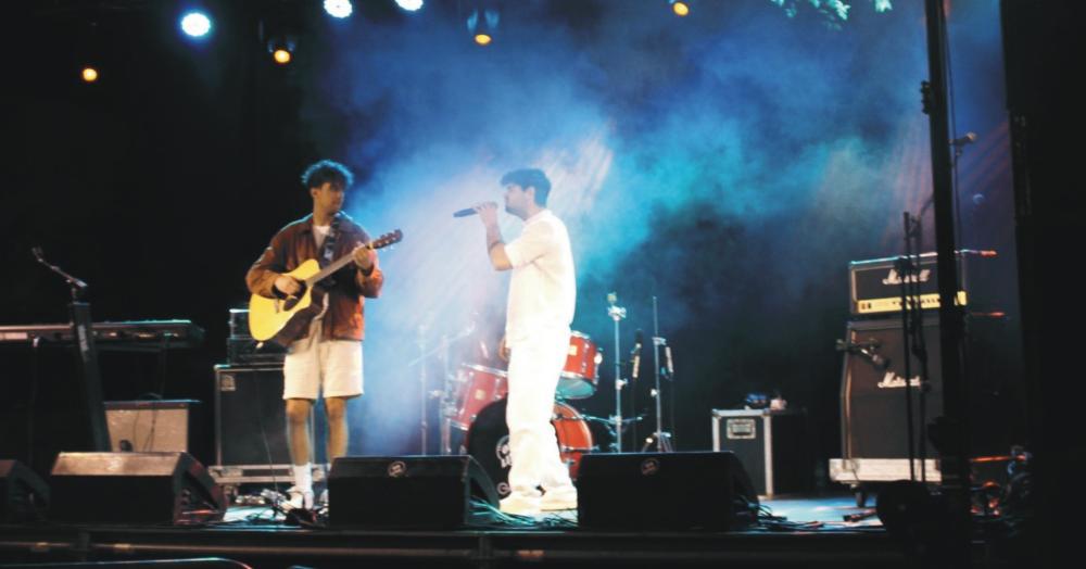 Imagen Aquest divendres, 25 d’abril, a les 20.00 h Juanjele en concert a Sa Nostra Sala