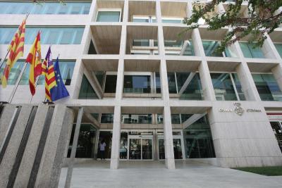 Imatge El Consell d’Eivissa considera inacceptable que companyies es dediquin a...
