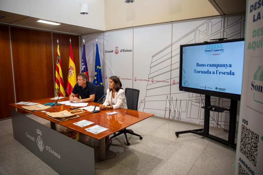 Imagen El Consell d’Eivissa i la Pimeef impulsen la campanya “Bonos Vuelta al Cole” a través de la plataforma Som Comerç