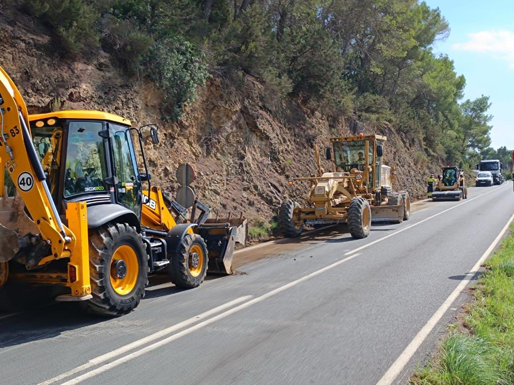 Imagen El Consell d’Eivissa contracta d’emergència la neteja de les carreteres més afectades per les tempestes