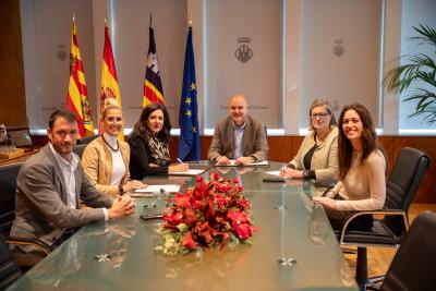 Imagen El Consell d’Eivissa i el Govern signen un protocol de cogestió com a...